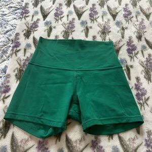 Lululemon Cascadia Green 4” Align Biker Shorts